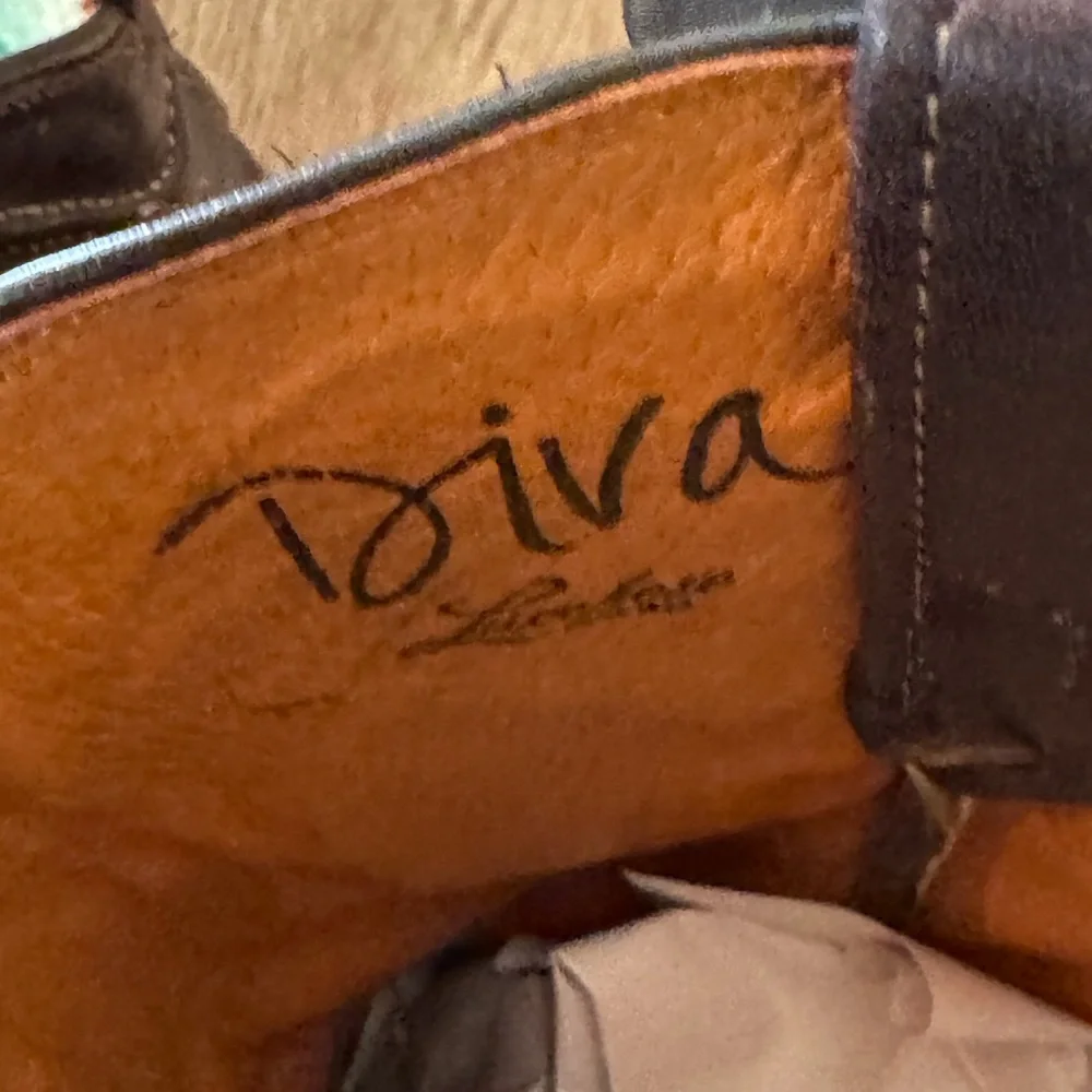 Lucchese Black and Brown Western Boots - Picture 9 of 13